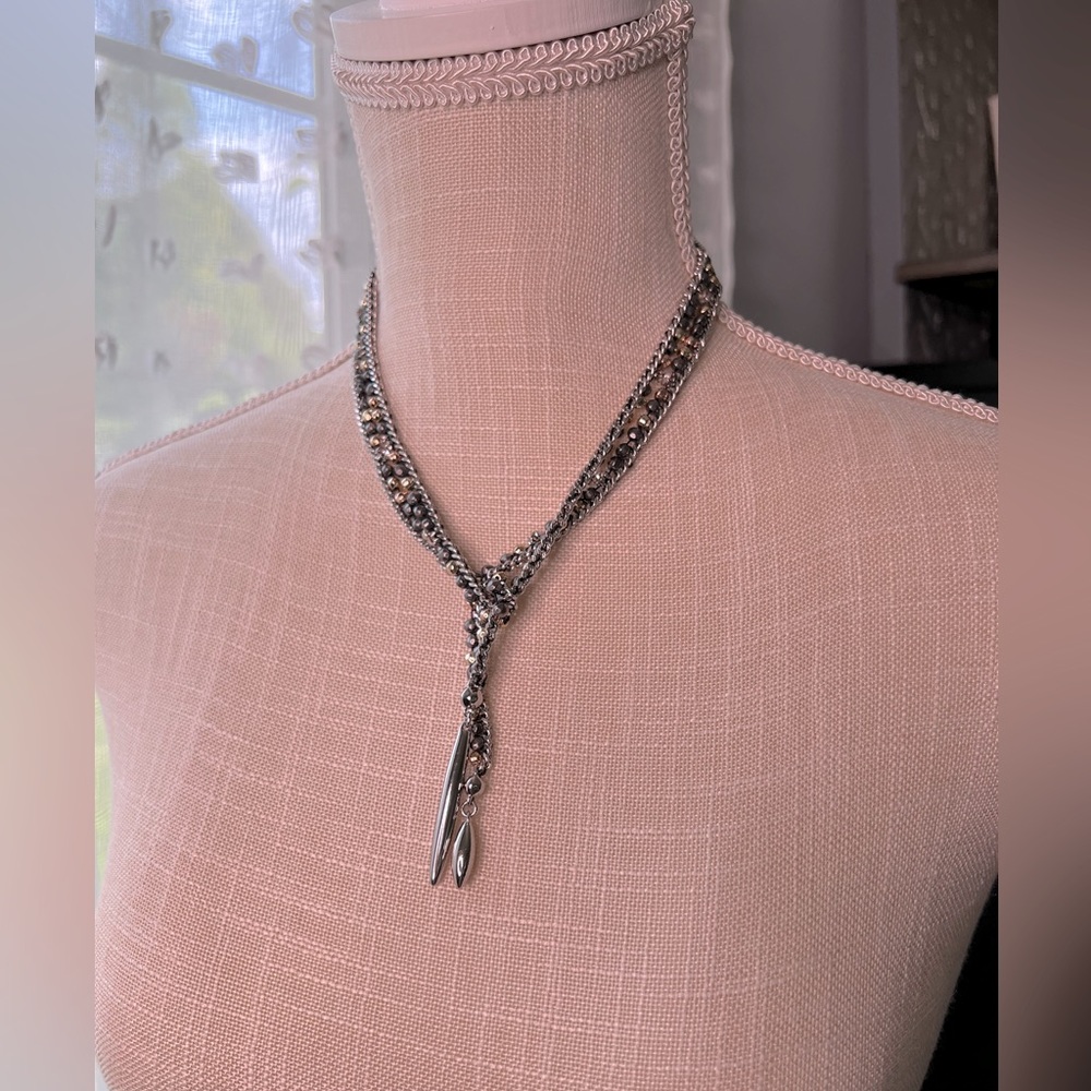 STELLA&DOT Zoe lariat, silver, mixed metal. - Picture 4 of 9